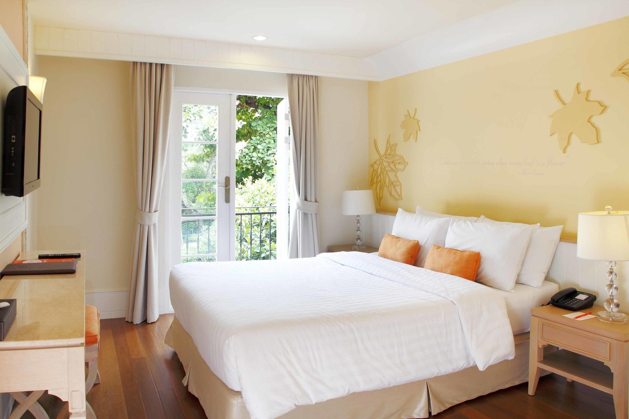 Отель La Petite Salil Sukhumvit Thonglor 1 Бангкок Экстерьер фото