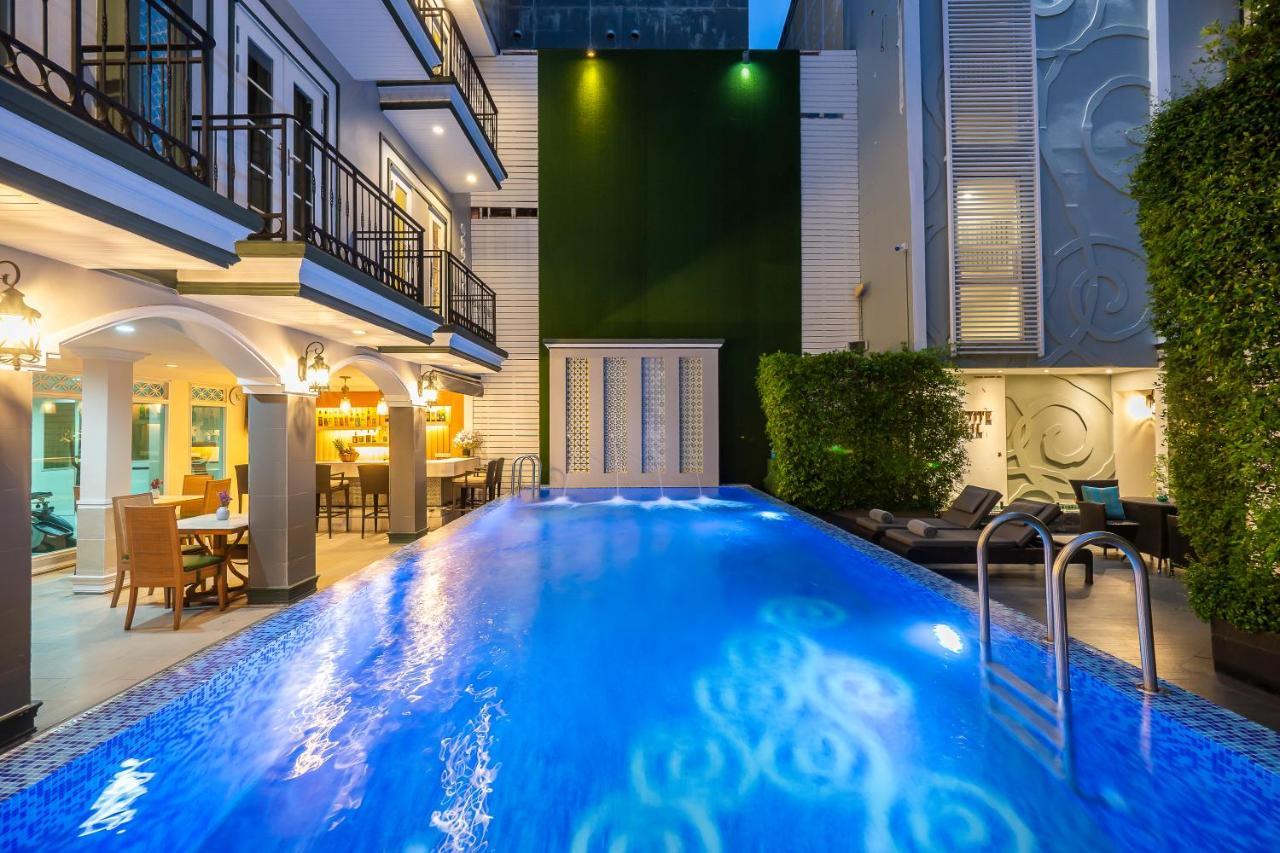 Отель La Petite Salil Sukhumvit Thonglor 1 Бангкок Экстерьер фото