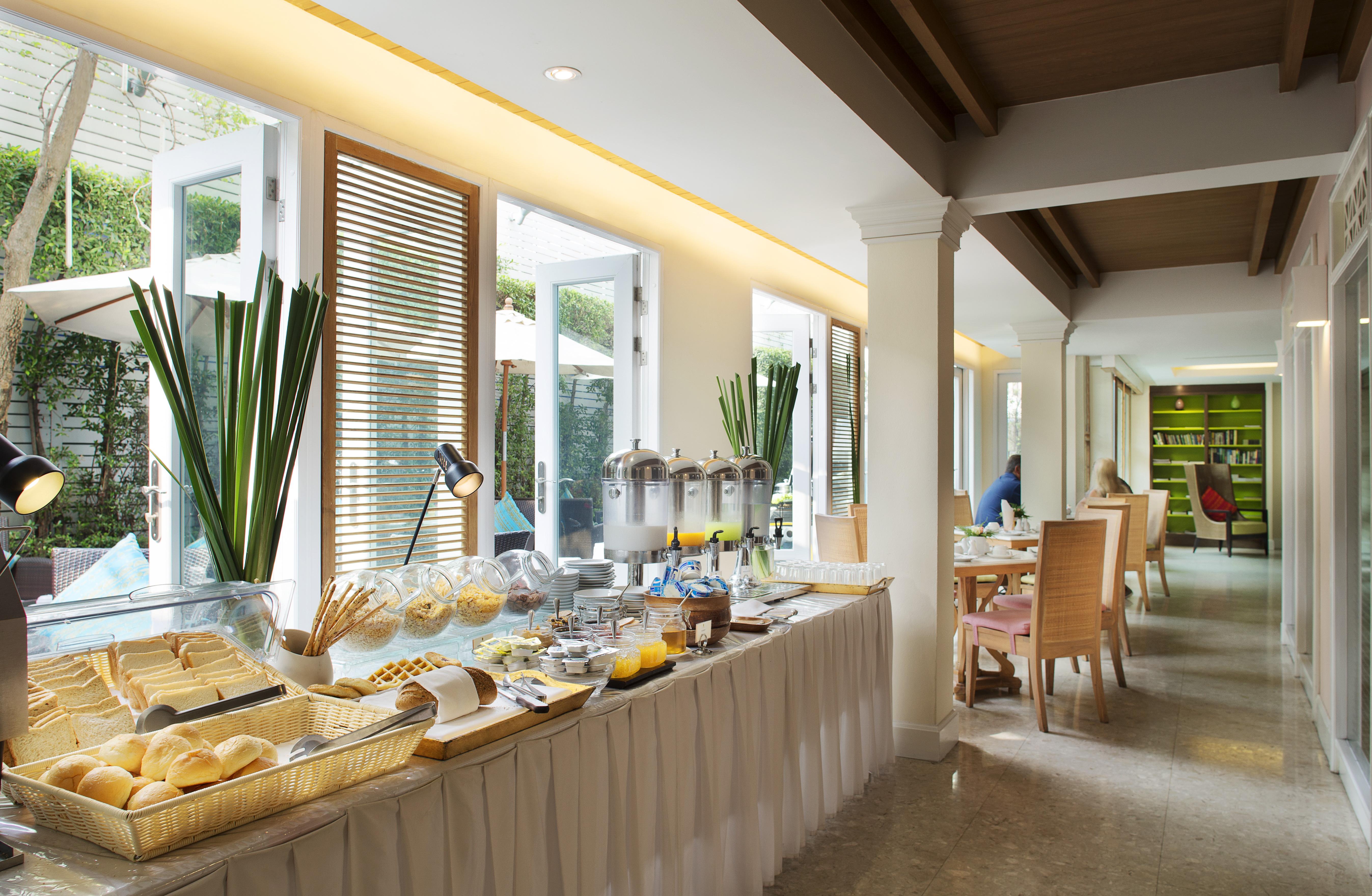 Отель La Petite Salil Sukhumvit Thonglor 1 Бангкок Экстерьер фото